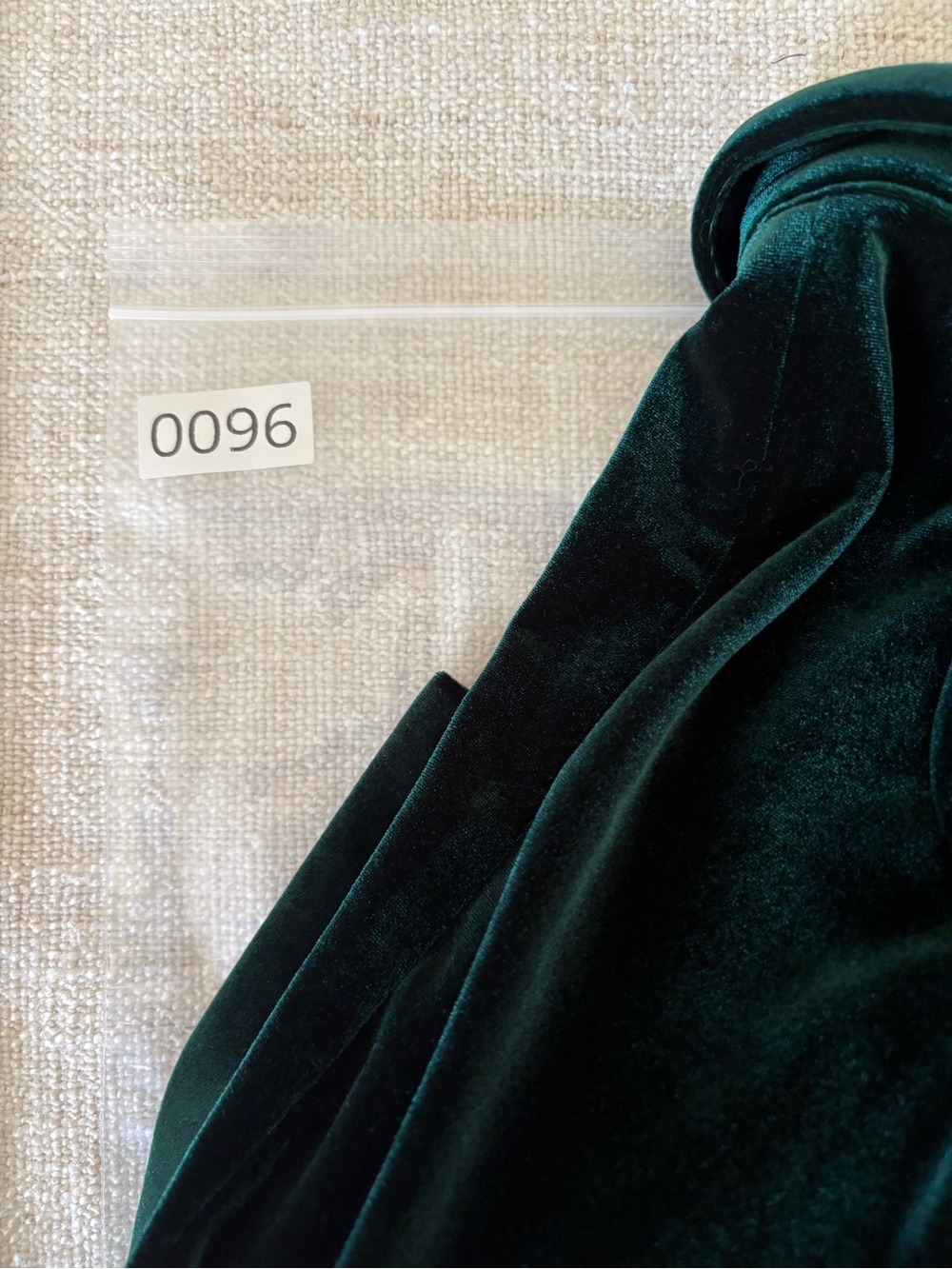 Tahari Dark Green Velvet BlazerSize XL - Picture 5 of 5